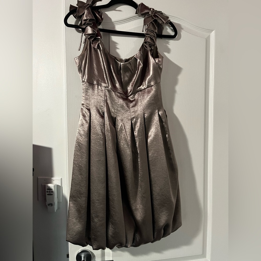 Maggy London Metallic Bronze Dress Size 6